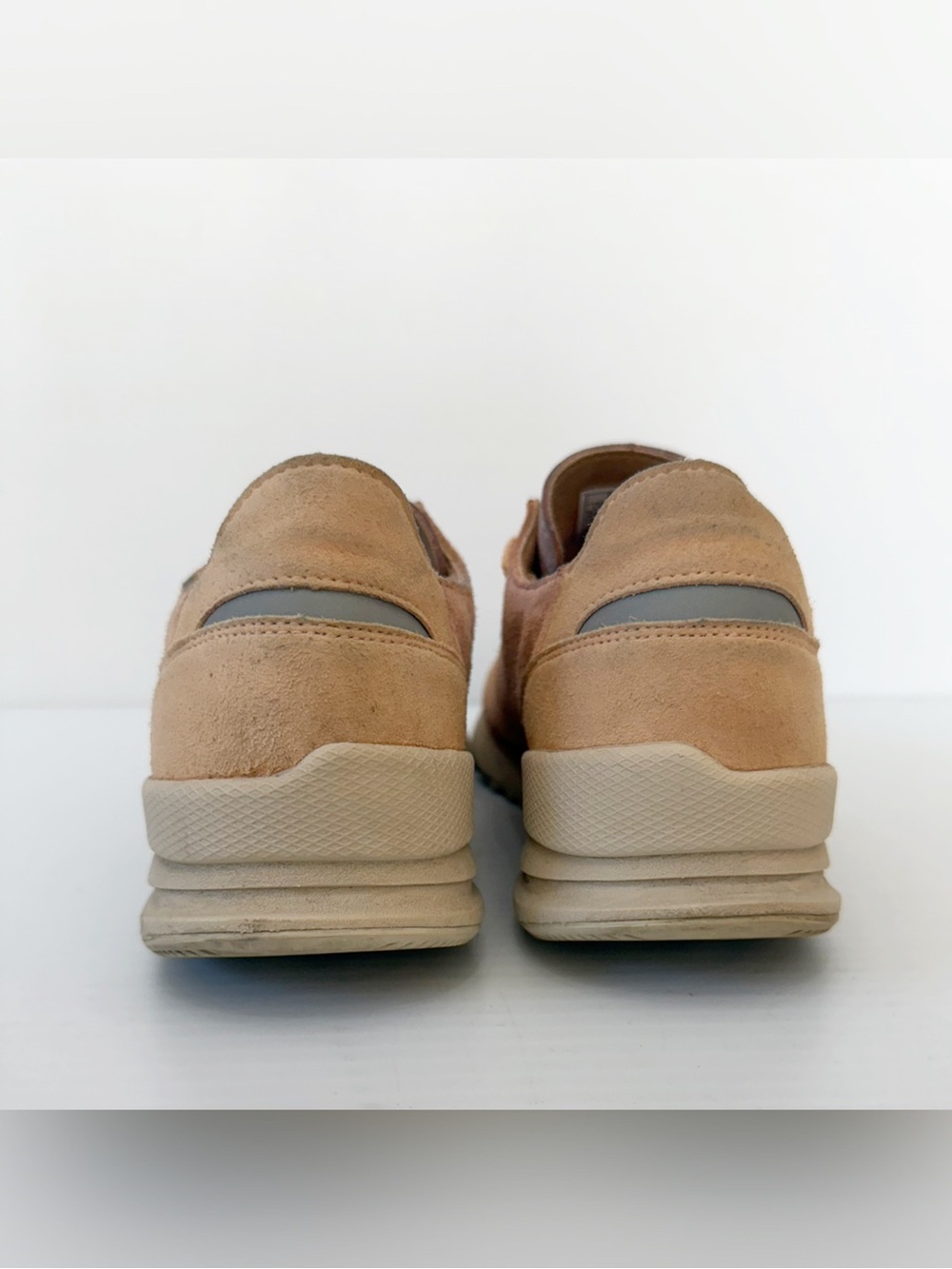 Asics - Onitsuka Tiger Samsara Lo Sneakers - Apricot Suede - 6 - Picture 13 of 15